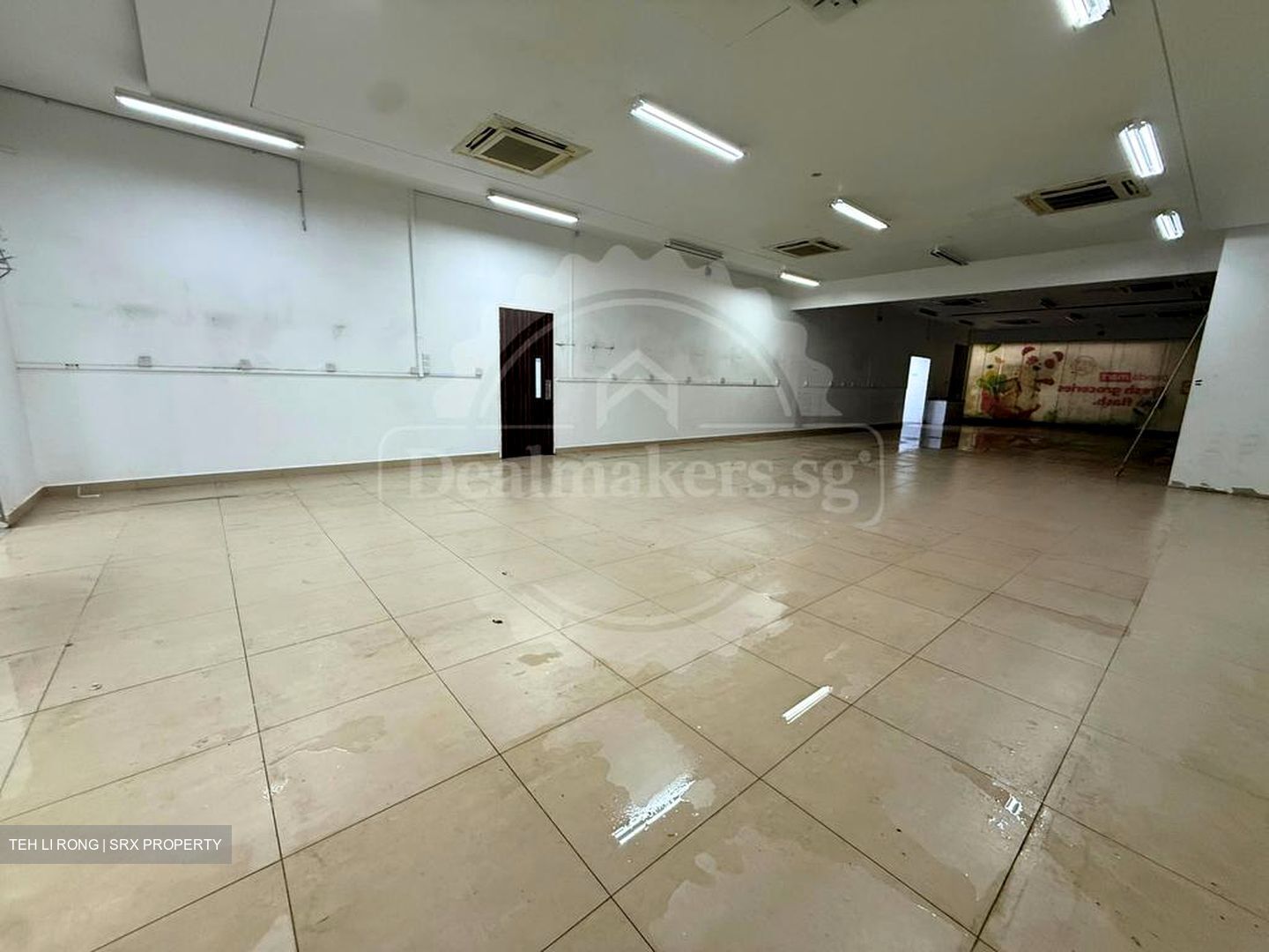 The Punggol Settlement (D19), Retail #572097791